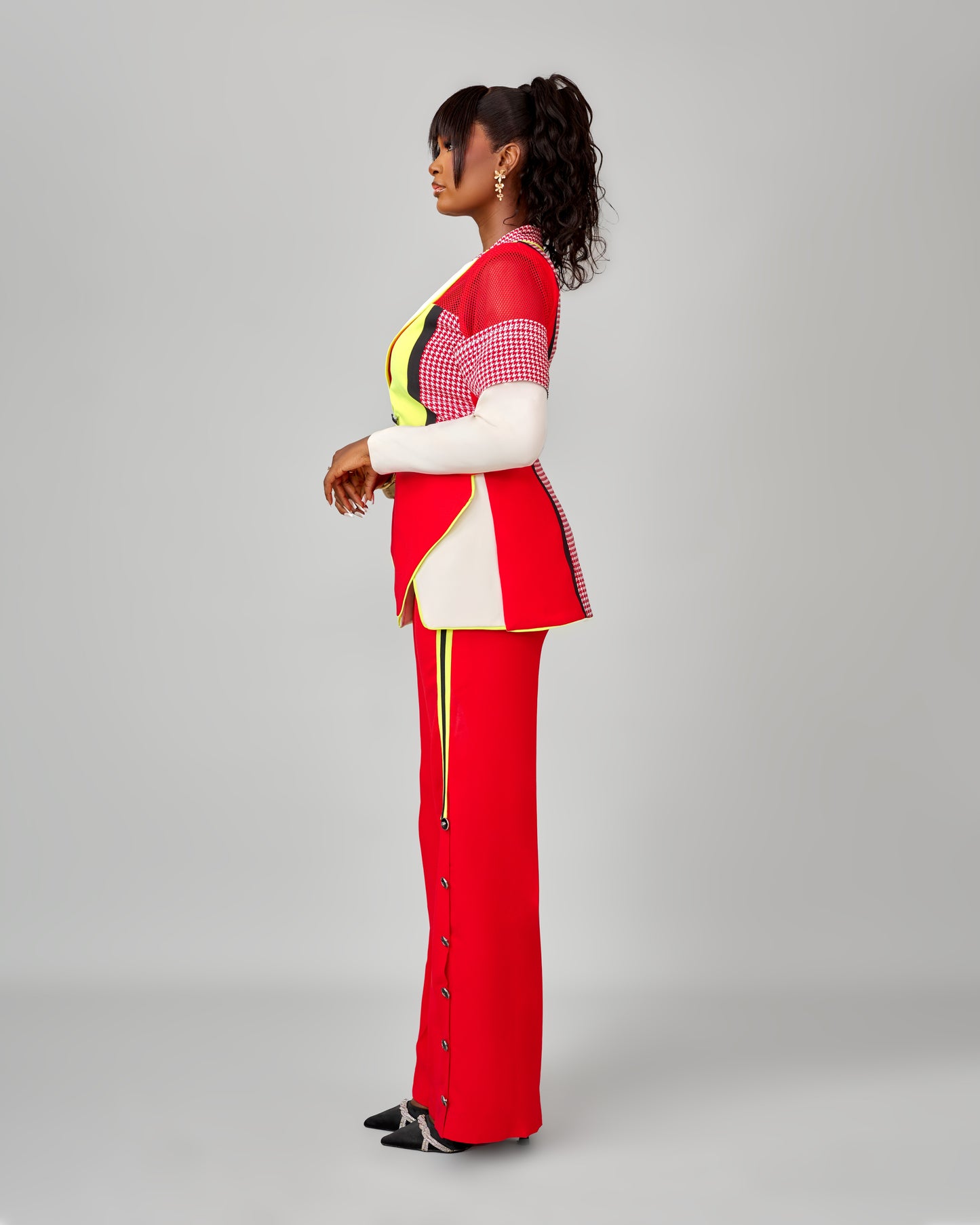 IT GIRL BOSS SUIT IN RED