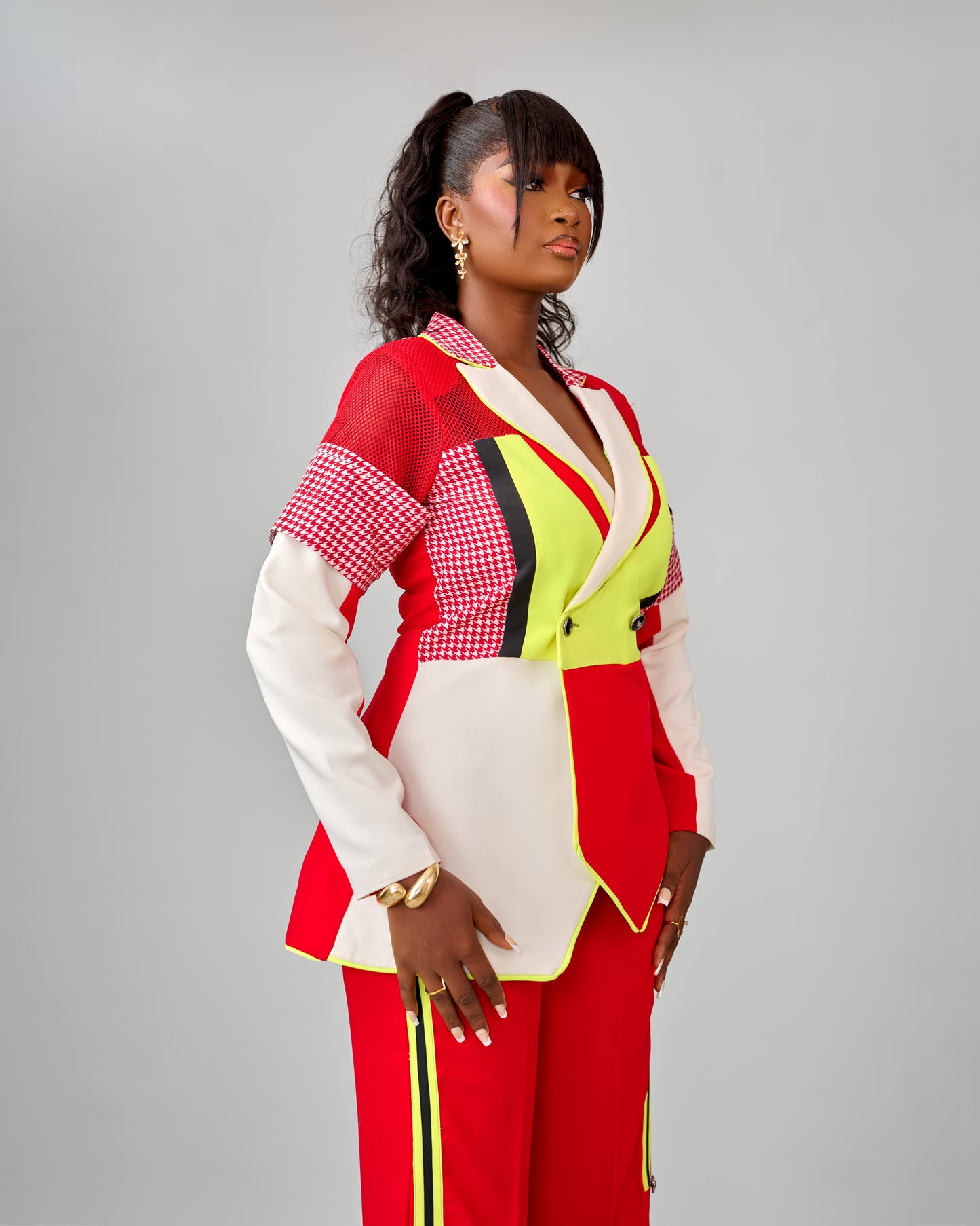 IT GIRL BOSS SUIT IN RED